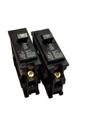 Lot of 2 Siemens Q120 1-Pole 20-Amp Type QP 120/240V Plug-In Circuit Breaker NEW
